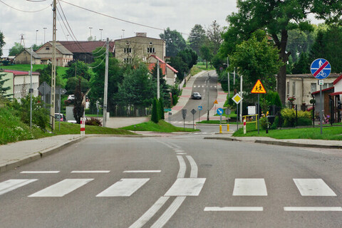 Osiem do pięciu dla Biedronki