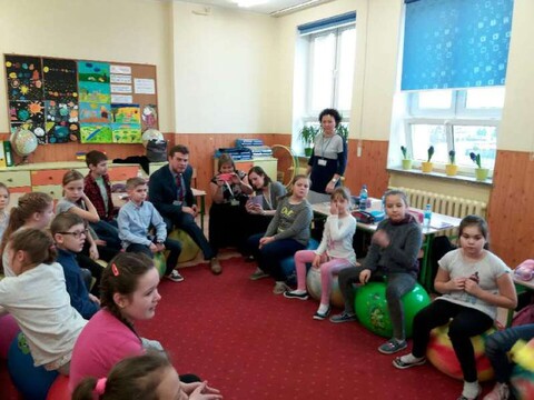 Goście z Wielkiej Brytanii w SP 16