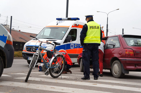 Grunwaldzka: potrącenie rowerzysty