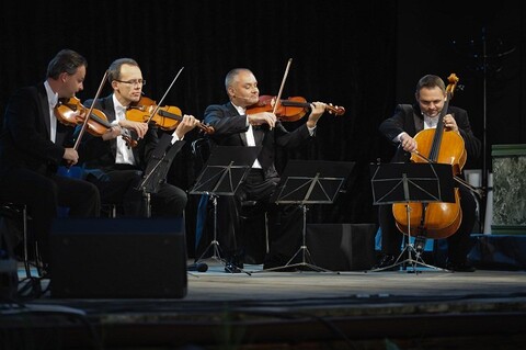 FraknRoll a Grupa MoCarta