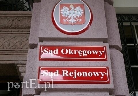 Grzywna za atak nożem w centrum handlowym