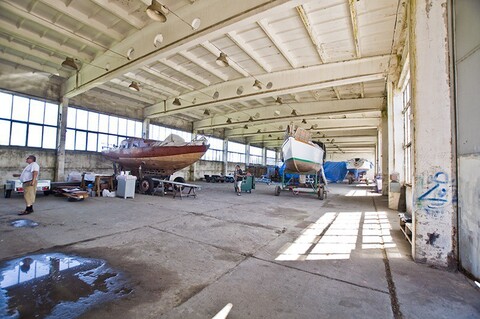 Hangar przy ul. Radomskiej do remontu