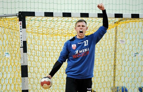 Małe derby dla Meblarzy (piłka ręczna)