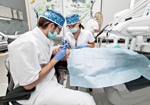 Implantów nie trzeba się bać