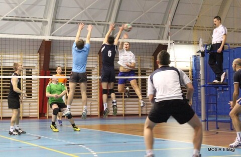 Iskrzyło pod siatką w Awangarda Volley Lidze