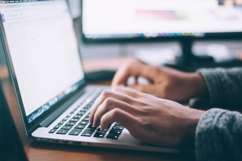 Jak ważne jest porównywanie ofert online. Przewodnik dla świadomych konsumentów