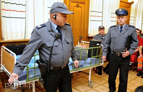 Sędziowie czytają akta, proces ruszy jesienią?