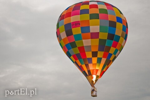 Balony poszybują nad Pasłękiem