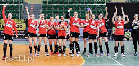 Kamery i czerwień przyniosą szczęście? Wszyscy na Kram Start!