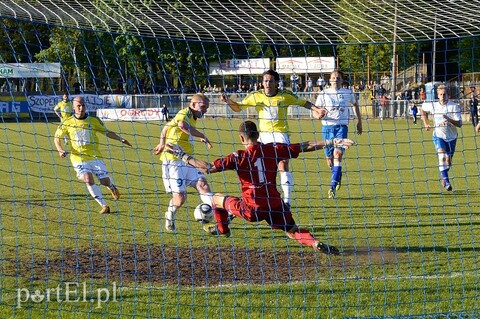Olimpia pokonała Stal (piłka nożna)
