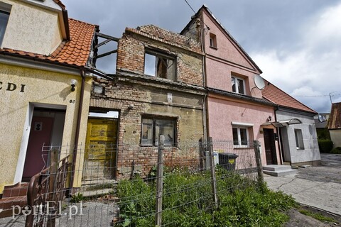 Kiedy zniknie rudera przy Żeglarskiej? (aktualizacja) 