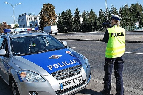 Kolejni kierowcy stracili prawo jazdy za zbyt szybką jazdę
