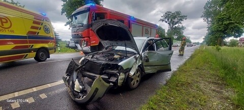 Kolizja w Kazimierzowie z udziałem autobusu