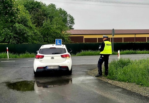 Kursant jechał zbyt szybko - mandat dostał instruktor 