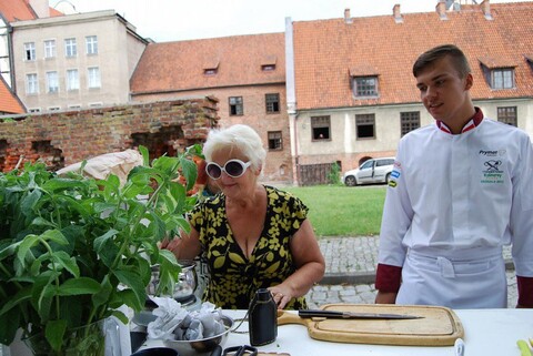 Lato ziołami pachnące