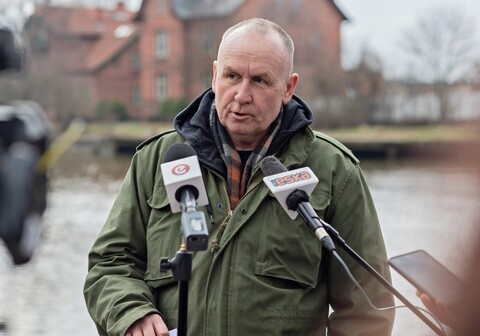 Odwołany dyrektor apeluje do prezydenta