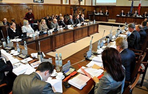 PiS idzie na wojnę z Kosecką