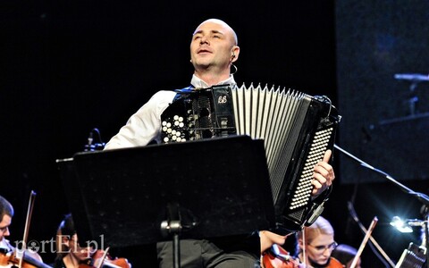 Marcin Wyrostek i EOK zabrzmią po polsku
