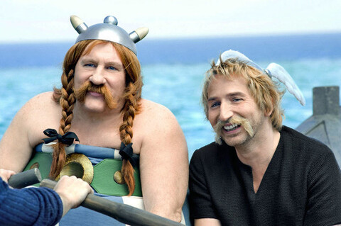 W Światowidzie Asterix i Obelix: W służbie Jej Królewskiej Mości 3D