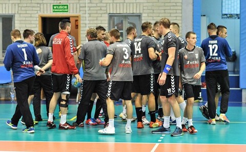 Meblarze zwyciężyli w Wolsztynie (piłka ręczna)
