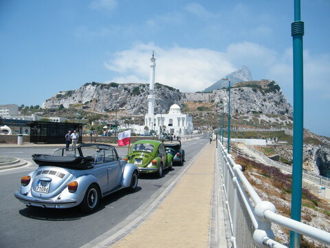 Polskie garbusy na Gibraltarze i w Maroku
