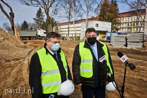 Ruszyła budowa bloku operacyjnego