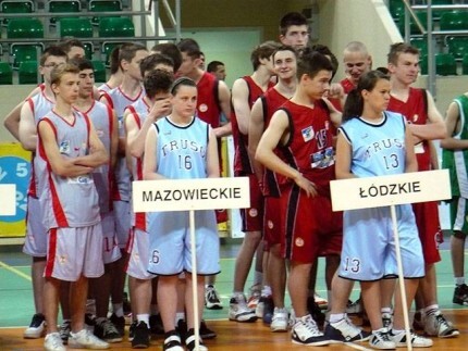 Mistrzem Polski Gimnazjum nr 46 z Łodzi (koszykówka)