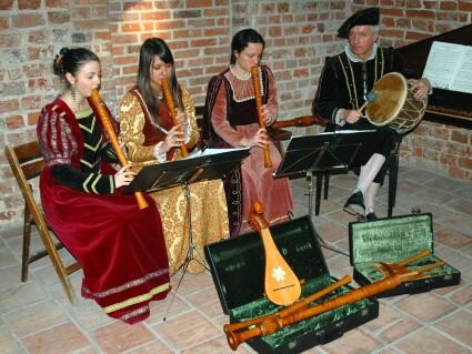 Muzyka dawna z bliska