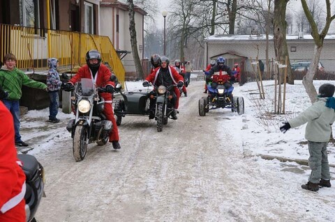 Mikołaje na motocyklach: Serca mamy gorące