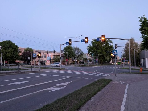 Czytelnicy: Poranki i wieczory niebezpieczne bez świateł