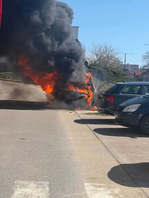 Na Ogólnej spłonęło auto