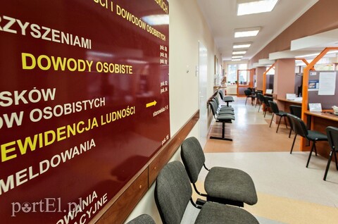 Urzędnicy zapewniają: nie będzie zamieszania z dowodami
