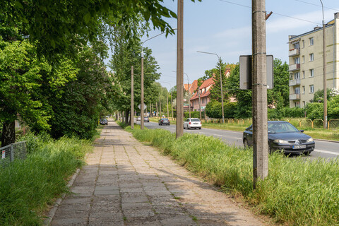Trybunalska i ścieżka rowerowa do Dąbrowy muszą poczekać