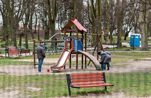 Nadchodzi stopniowe luzowanie obostrzeń