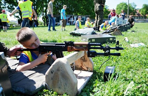Najfajniejsze były karabiny…