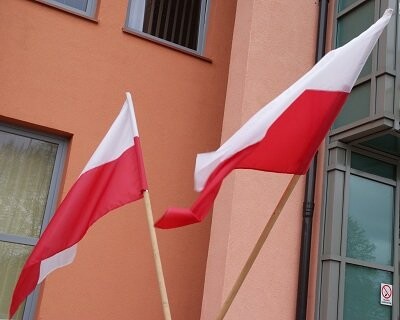 Nieletni odpowie za kradzież flagi