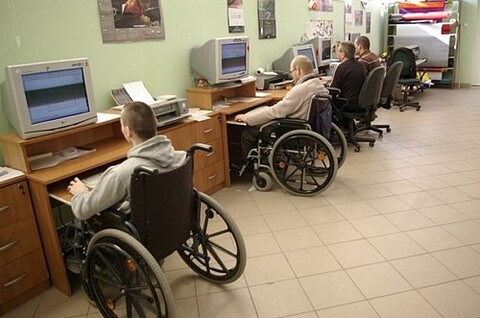 Niepełnosprawni sprawni w pracy