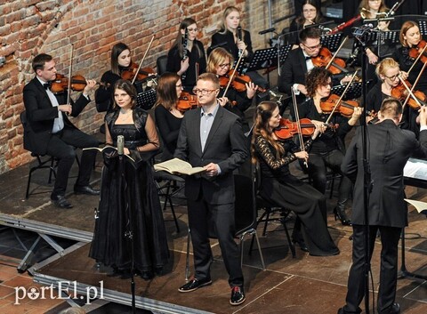 Requiem w Galerii EL