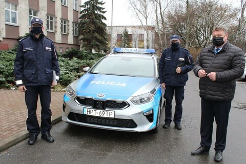 Nowy radiowóz dla elbląskiej policji