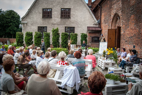 O roślinach w średniowieczu