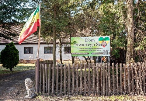 Luksusowa posiadłość, publiczne pieniądze, zarzutów brak