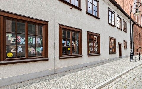 Od dziś odmrażanie kultury. Kiedy otwarcie Galerii El, biblioteki i muzeum?