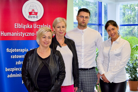 Na rynku pracy wygrywają solidnie wykształceni
