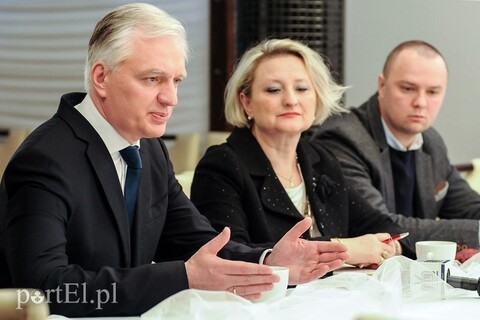 Nie chcą stawiać na celebrytów
