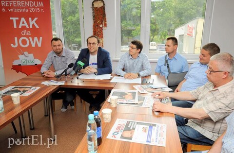 Czy to jest demokracja? (śladem publikacji)
