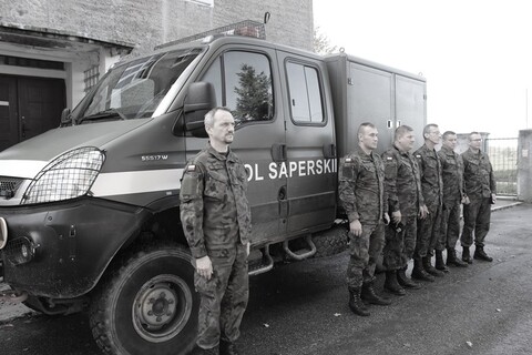 Oddali hołd tragicznie zmarłym saperom