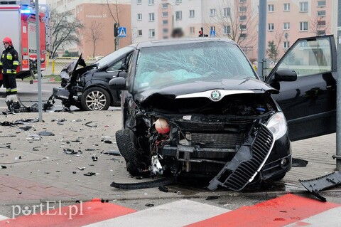 Ogólna-Legionów: wypadek na skrzyżowaniu