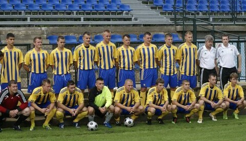 Olimpia 2004 zdominowała przeciwnika (piłka nożna)