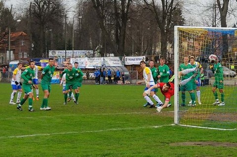 Olimpia wygrała z Okocimskim