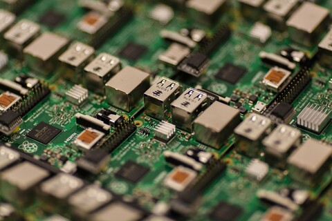 Partnerstwo w produkcji elektroniki - jak Prodel pomoże Ci rozwinąć biznes?